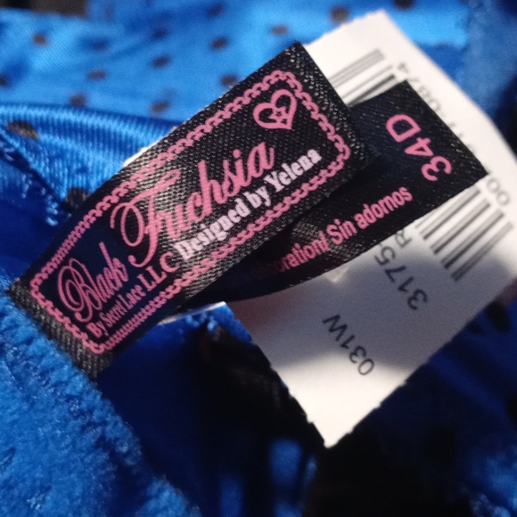 Cropped bra - Picture 3 of 5